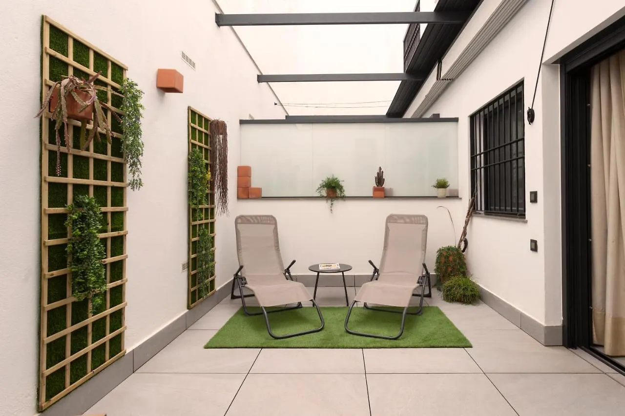 Apartamentos Bajeles Sevilla Urban 0*, Seville