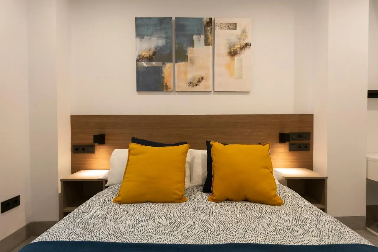 Apartamentos Bajeles Sevilla Urban 塞维利亚