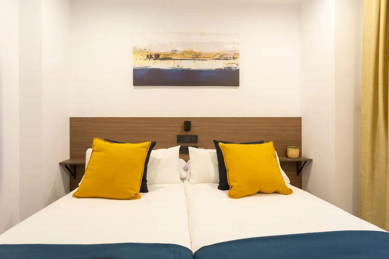 Apartamentos Bajeles Sevilla Urban