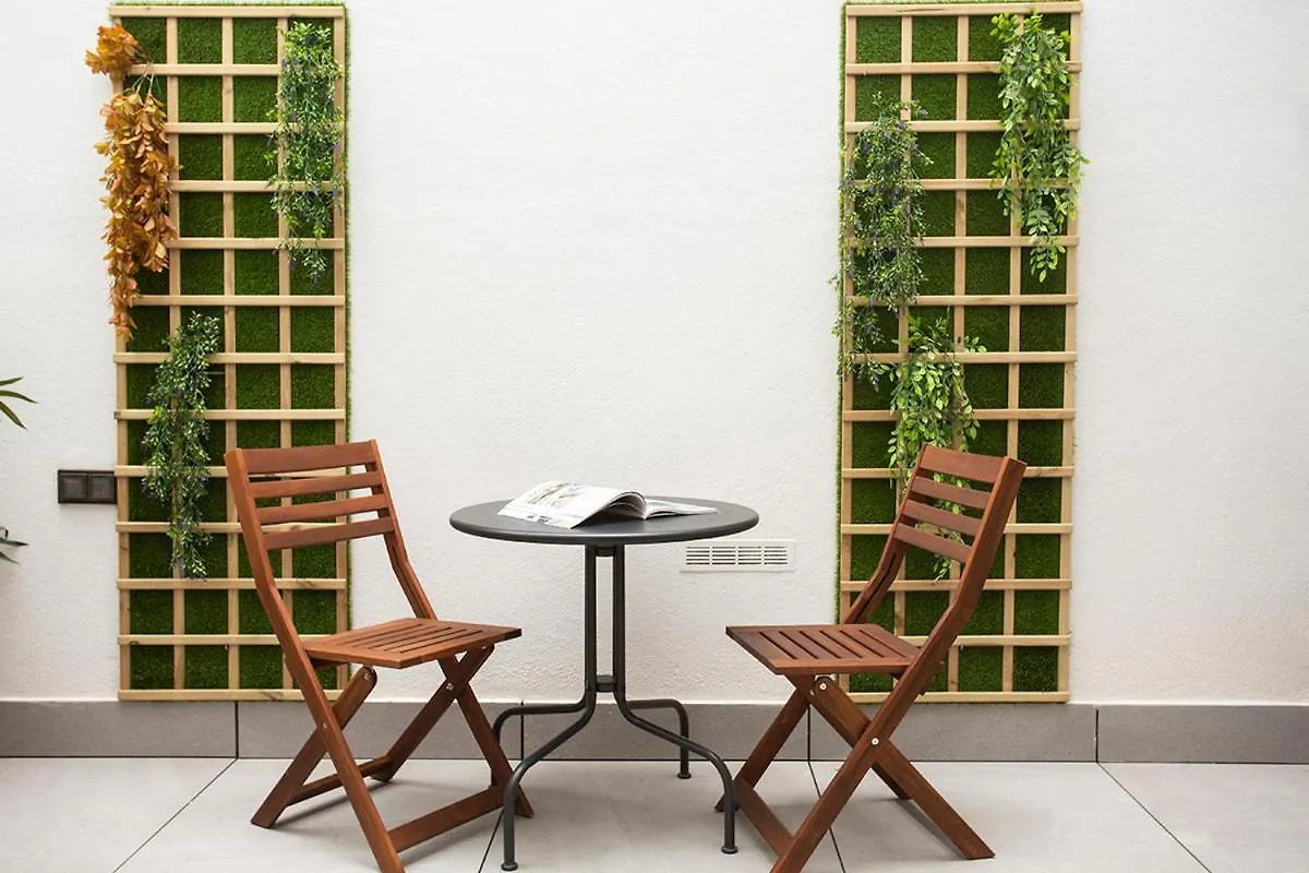 Apartamentos Bajeles Sevilla Urban